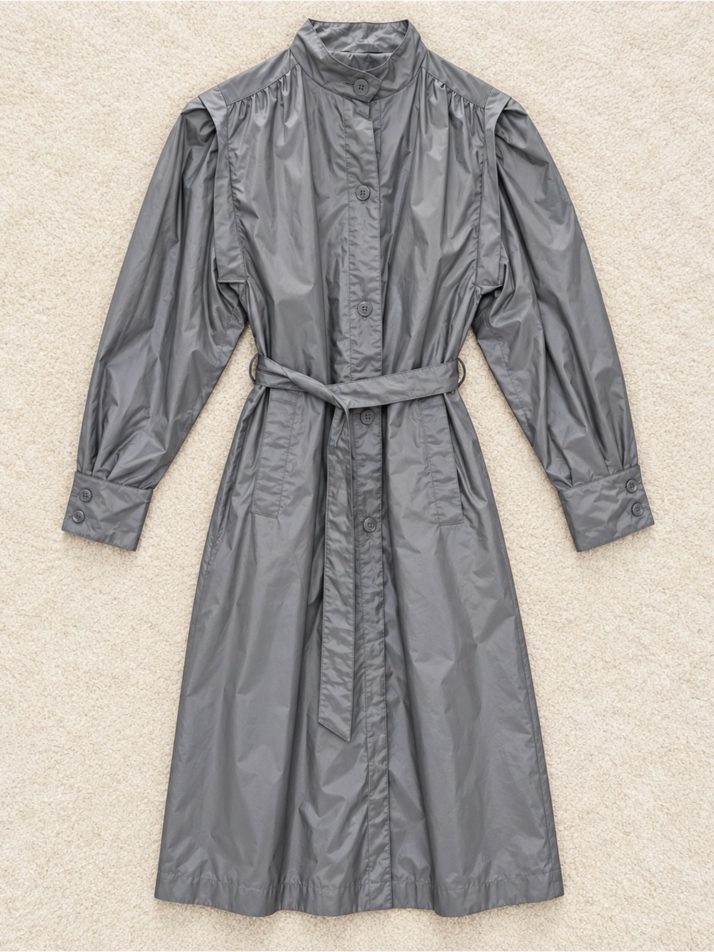 Vintage J. Gallery silver-gray raincoat with a subtle sheen, gathered shoulder d